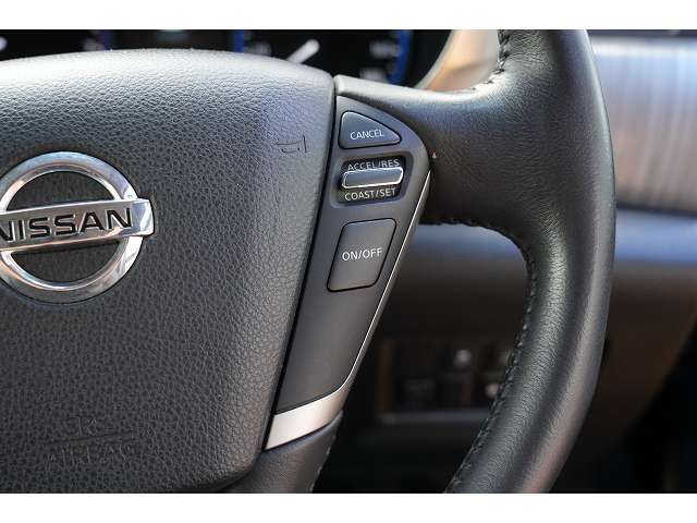日産 エルグランド ２．５ ライダー ブラックライン H29年 (関東) 99