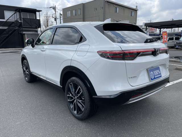 ホンダ ヴェゼル １．５ Ｅ：ＨＥＶ Ｚ R8年 (関東) 99