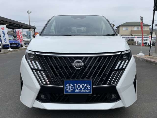 日産 セレナ １．４ Ｅ－ＰＯＷＥＲ ハイウェイスターＶ ＮＩＳＳＡＮＣＯＮＮＥＣＴインフォテインメントシステム装着車 R8年 (関東) 99