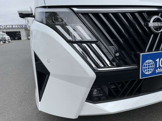日産 セレナ １．４ Ｅ－ＰＯＷＥＲ ハイウェイスターＶ ＮＩＳＳＡＮＣＯＮＮＥＣＴインフォテインメントシステム装着車 R8年 (関東) 99