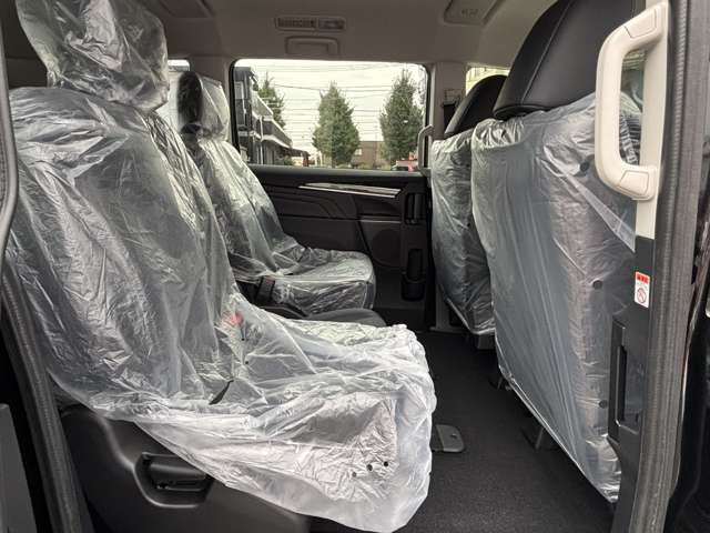 三菱 デリカ　Ｄ：５ ２．２ シャモニー 電動サイドステップ非装着車 ディーゼルターボ ４ＷＤ R7年 (関東) 99