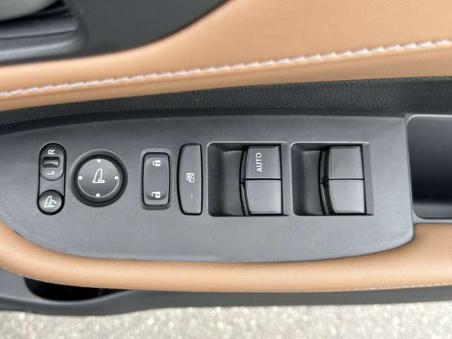 ホンダ ＷＲ−Ｖ １．５ Ｚ R8年 (関東) 99