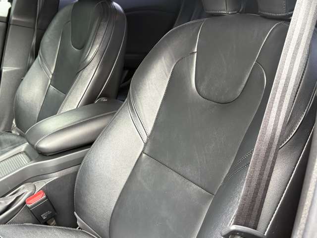 ボルボ Ｖ４０ Ｄ４ インスクリプション ディーゼルターボ H29年 (関東) 99