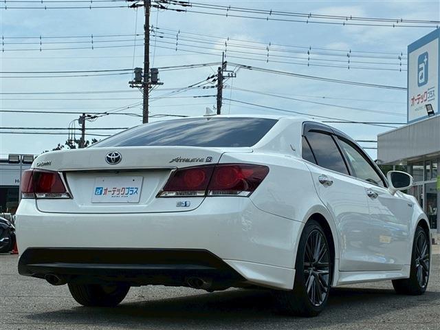 トヨタ クラウン　ハイブリッド ハイブリッド ２．５ Ｓ ブラックスタイル H26年 (関東) 99