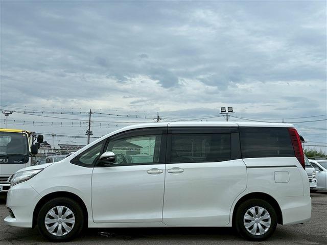 トヨタ ノア ２．０ Ｘ ウェルキャブ スロープタイプＩ 車イス１脚仕様車 H27年 (関東) 99