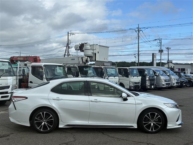 トヨタ カムリ ２．５ ＷＳ レザーパッケージ R1年 (関東) 99