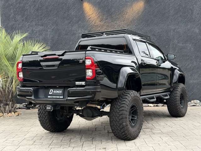 トヨタ ハイラックス ２．４ Ｚ ＧＲスポーツ ディーゼルターボ ４ＷＤ R5年 (関東) 99
