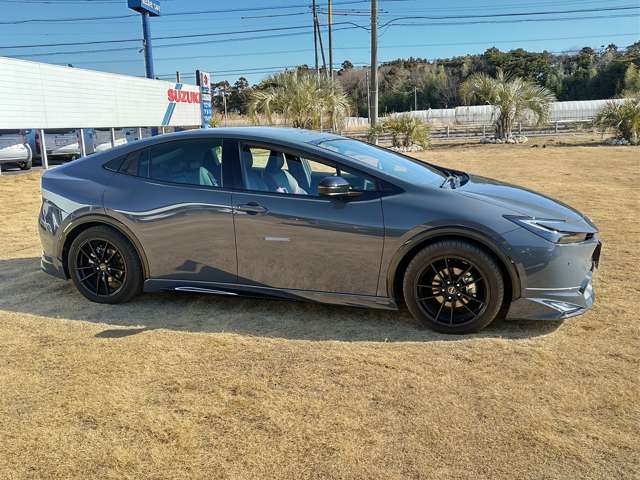 トヨタ プリウス ２．０ Ｚ R5年 (関東) 99