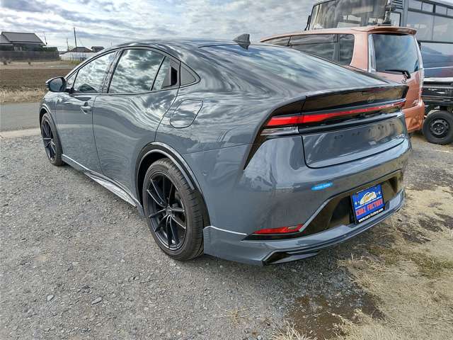 トヨタ プリウス ２．０ Ｚ R5年 (関東) 99