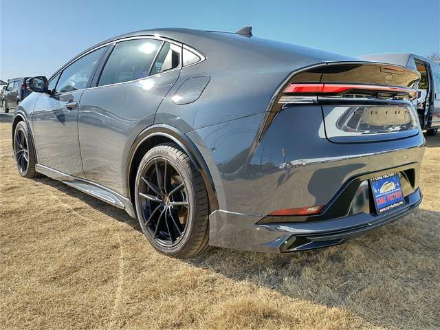トヨタ プリウス ２．０ Ｚ R5年 (関東) 99