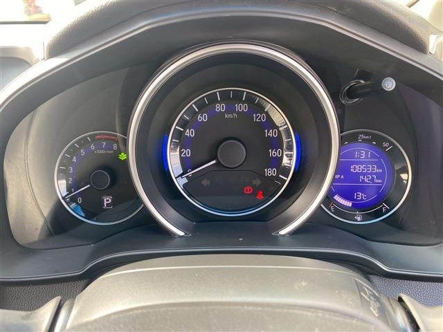 ホンダ フィット １．３ １３Ｇ Ｆパッケージ H25年 (九州・沖縄) 99