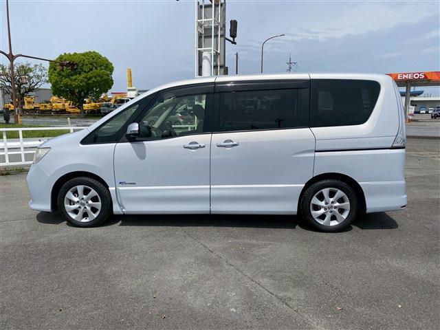 日産 セレナ ２．０ ハイウェイスター Ｓ－ＨＹＢＲＩＤ H25年 (九州・沖縄) 99
