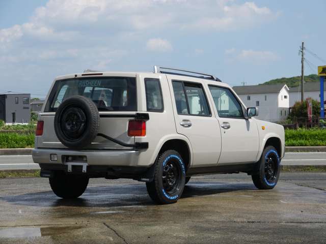 日産 ラシーン １．５ タイプＩＩＩ ４ＷＤ H7年 (九州・沖縄) 99