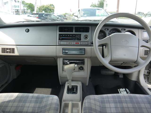 日産 ラシーン １．５ タイプＩＩＩ ４ＷＤ H7年 (九州・沖縄) 99