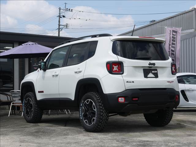 ジープ レネゲード トレイルホーク ４ＷＤ H28年 (九州・沖縄) 99