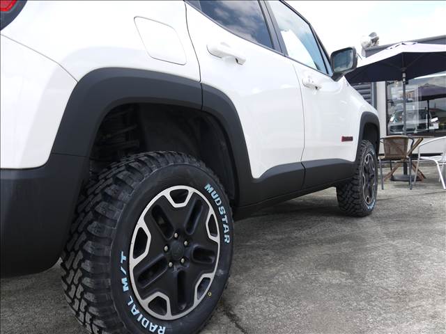 ジープ レネゲード トレイルホーク ４ＷＤ H28年 (九州・沖縄) 99