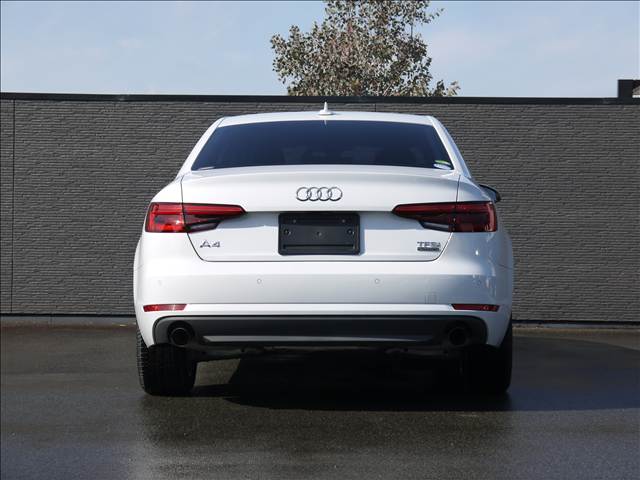 アウディ Ａ４ ２．０ ＴＦＳＩ クワトロ ４ＷＤ H29年 (九州・沖縄) 99