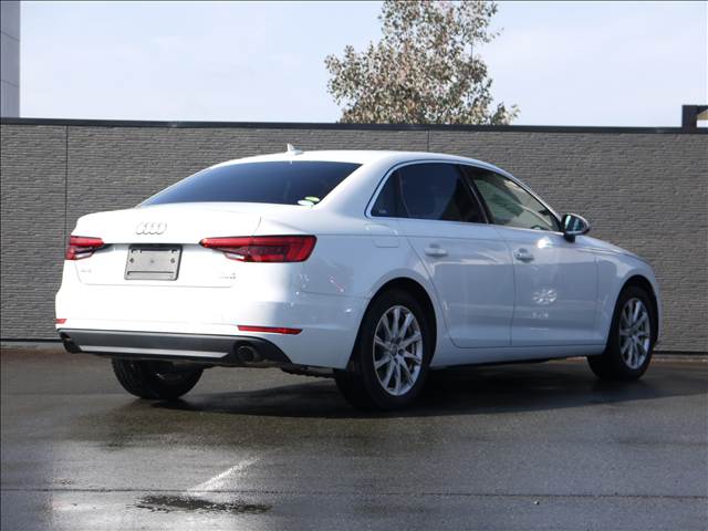 アウディ Ａ４ ２．０ ＴＦＳＩ クワトロ ４ＷＤ H29年 (九州・沖縄) 99