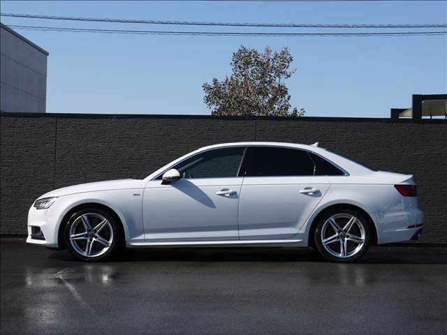 アウディ Ａ４ ２．０ ＴＦＳＩ Ｓラインパッケージ H28年 (九州・沖縄) 99