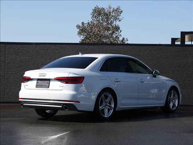 アウディ Ａ４ ２．０ ＴＦＳＩ Ｓラインパッケージ H28年 (九州・沖縄) 99