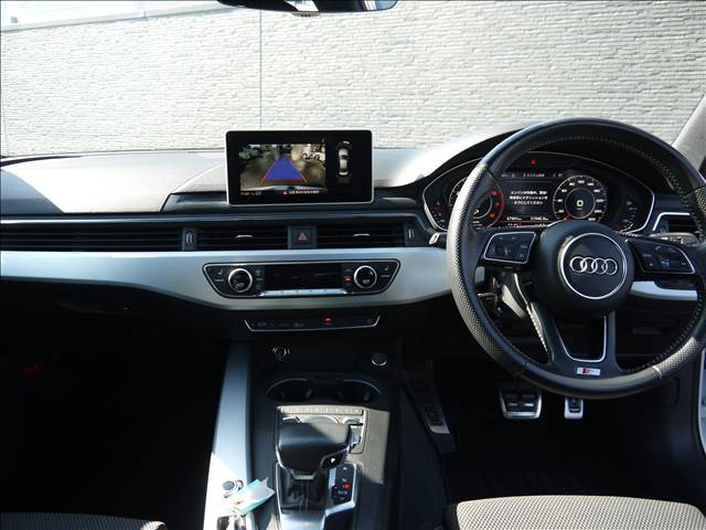 アウディ Ａ４ ２．０ ＴＦＳＩ Ｓラインパッケージ H28年 (九州・沖縄) 99