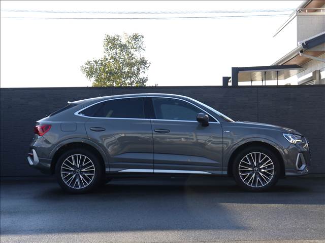 アウディ Ｑ３　スポーツバック ３５ ＴＤＩ クワトロ Ｓライン ディーゼルターボ ４ＷＤ R3年 (九州・沖縄) 99