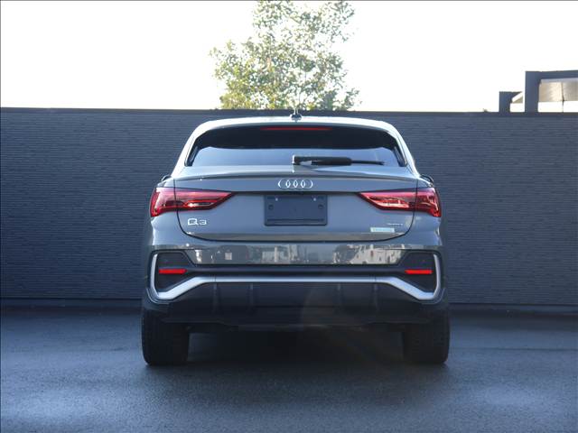 アウディ Ｑ３　スポーツバック ３５ ＴＤＩ クワトロ Ｓライン ディーゼルターボ ４ＷＤ R3年 (九州・沖縄) 99