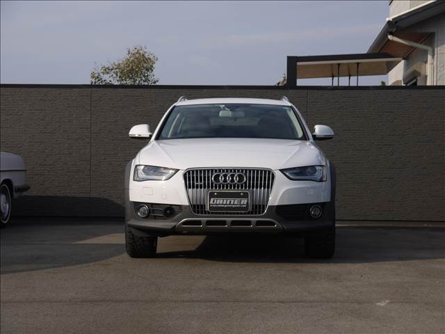 アウディ Ａ４　オールロード　クワトロ ２．０ ＴＦＳＩ ４ＷＤ H26年 (九州・沖縄) 99