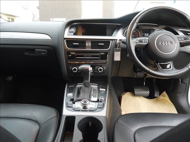 アウディ Ａ４　オールロード　クワトロ ２．０ ＴＦＳＩ ４ＷＤ H26年 (九州・沖縄) 99