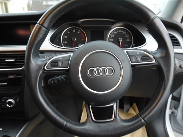 アウディ Ａ４　オールロード　クワトロ ２．０ ＴＦＳＩ ４ＷＤ H26年 (九州・沖縄) 99