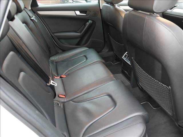 アウディ Ａ４　オールロード　クワトロ ２．０ ＴＦＳＩ ４ＷＤ H26年 (九州・沖縄) 99