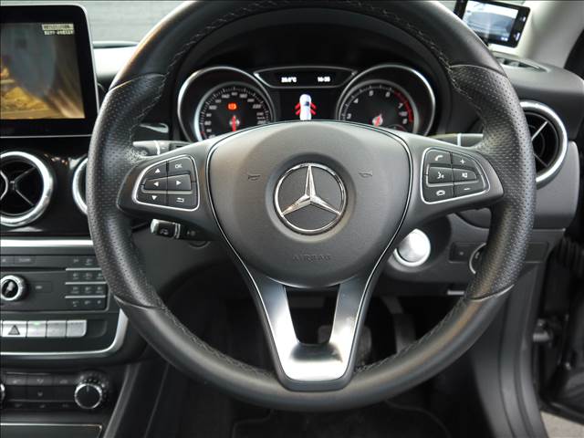 メルセデスベンツ ＣＬＡシューティングブレーク ＣＬＡ１８０　ＡＭＧ　スタイル H29年 (九州・沖縄) 99