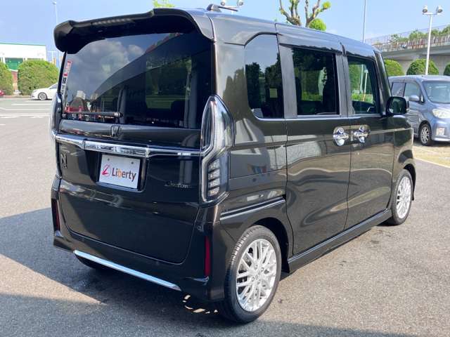 ホンダ Ｎ　ＢＯＸ カスタム ６６０ Ｌ ターボ R3年 (九州・沖縄) 99
