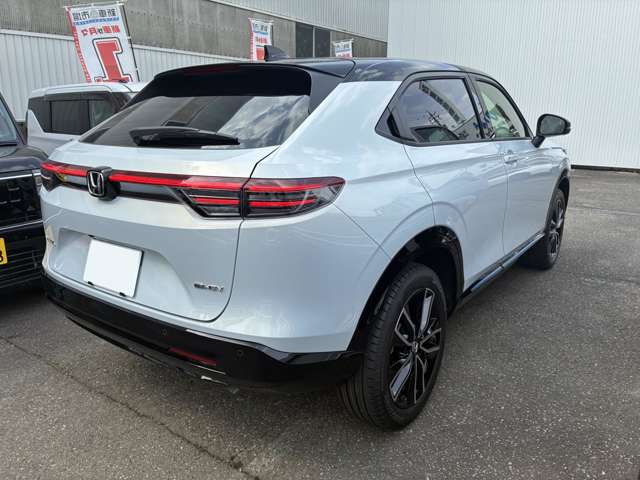 ホンダ ヴェゼル １．５ Ｅ：ＨＥＶ Ｚ プレイパッケージ R8年 (甲信越・北陸) 99