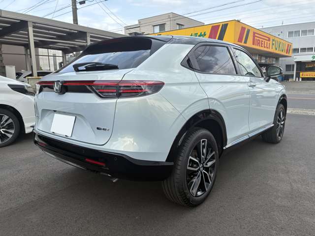 ホンダ ヴェゼル １．５ Ｅ：ＨＥＶ Ｚ プレイパッケージ R8年 (甲信越・北陸) 99