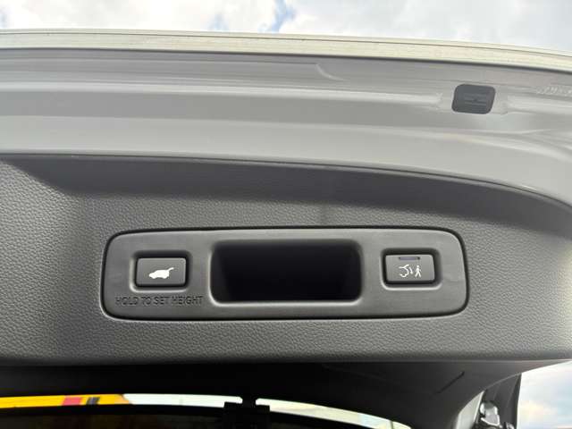 ホンダ ヴェゼル １．５ Ｅ：ＨＥＶ Ｚ プレイパッケージ R8年 (甲信越・北陸) 99