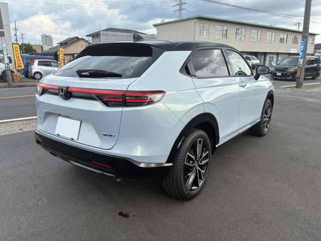 ホンダ ヴェゼル １．５ Ｅ：ＨＥＶ Ｚ プレイパッケージ R8年 (甲信越・北陸) 99