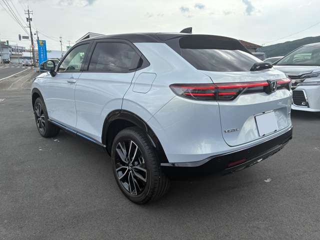 ホンダ ヴェゼル １．５ Ｅ：ＨＥＶ Ｚ プレイパッケージ R8年 (甲信越・北陸) 99