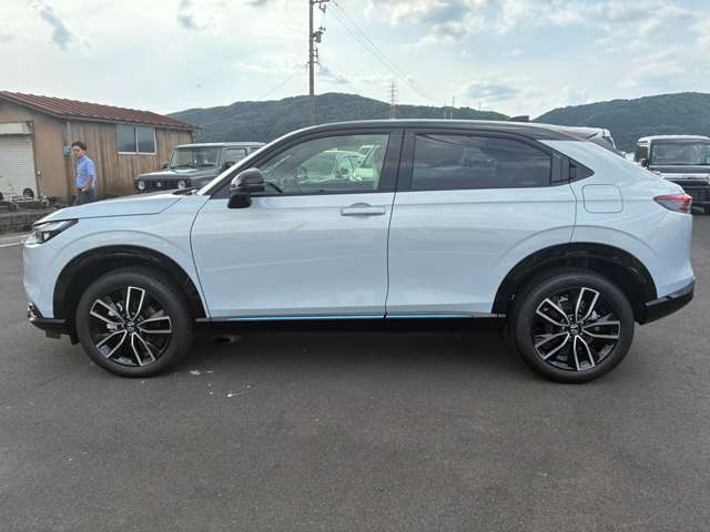 ホンダ ヴェゼル １．５ Ｅ：ＨＥＶ Ｚ プレイパッケージ R8年 (甲信越・北陸) 99