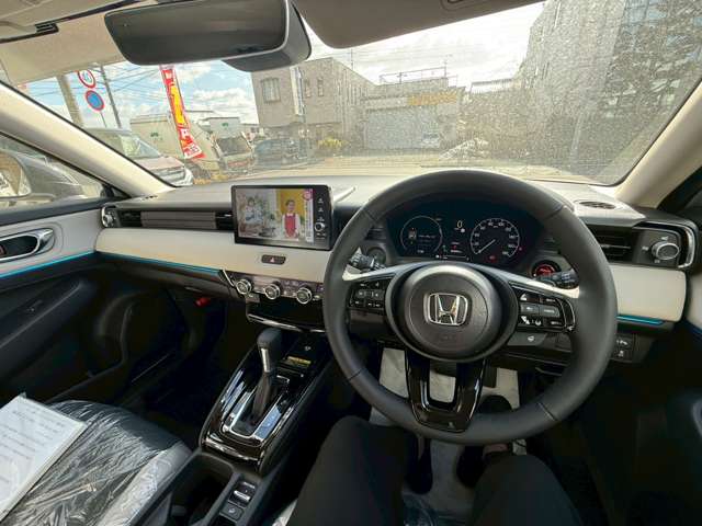 ホンダ ヴェゼル １．５ Ｅ：ＨＥＶ Ｚ プレイパッケージ R8年 (甲信越・北陸) 99