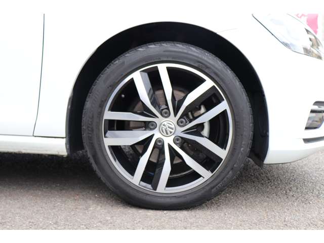 フォルクスワーゲン ゴルフ ＴＳＩ　ハイライン　テックエディション R1年 (甲信越・北陸) 99