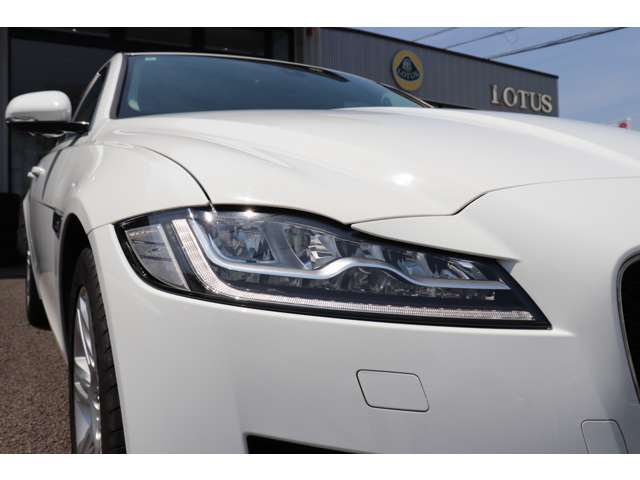 ジャガー ＸＦ ピュア ２．０Ｌ Ｐ２００ R2年 (甲信越・北陸) 99
