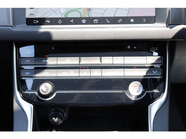 ジャガー ＸＦ ピュア ２．０Ｌ Ｐ２００ R2年 (甲信越・北陸) 99