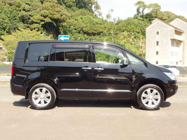 三菱 デリカ　Ｄ：５ ２．２ Ｄ パワーパッケージ ディーゼルターボ ４ＷＤ H27年 (東海) 99