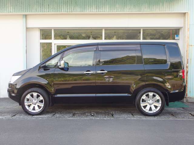 三菱 デリカ　Ｄ：５ ２．２ Ｄ パワーパッケージ ディーゼルターボ ４ＷＤ H27年 (東海) 99