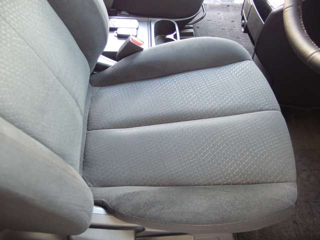 三菱 デリカ　Ｄ：５ ２．２ Ｄ パワーパッケージ ディーゼルターボ ４ＷＤ H27年 (東海) 99