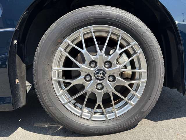 トヨタ ヴォクシー １．８ ハイブリッド ＺＳ 煌ＩＩＩ R3年 (東海) 99