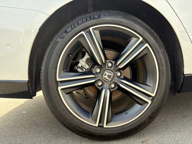 ホンダ アコード　ハイブリッド ２．０ Ｅ：ＨＥＶ R7年 (東海) 99
