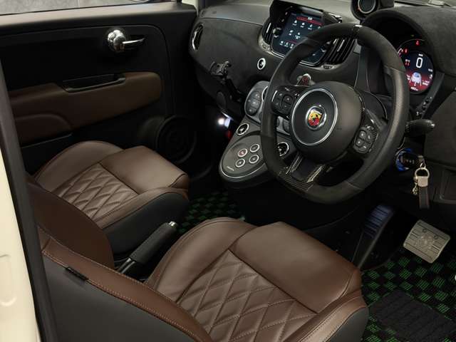 アバルト ６９５Ｃ ツーリズモ R5年 (東海) 99