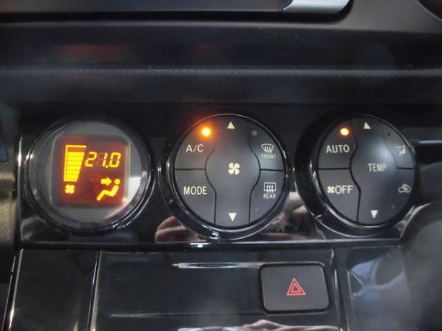 トヨタ カローラルミオン １．５ Ｇ ＯＮ Ｂ リミテッド H24年 (東海) 99